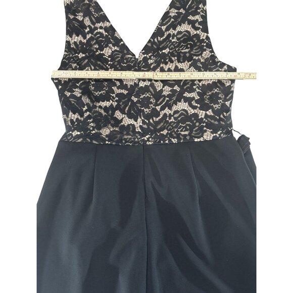 DKNY Black Wide-Leg Jumpsuit With Lace Bodice & Tie Waist Size 12 - Picture 4 of 9